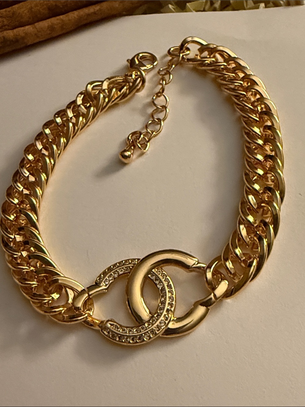 Fashion Jewelry Gold Tone Interlocking CC Circle Chain Bracelet